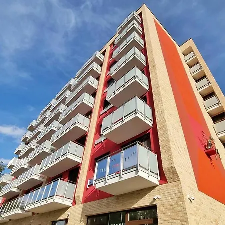 Apartment 10 Minutes To City: Cozy Urban Bratislava