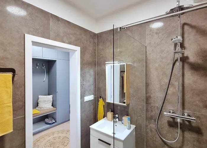 10 Minutes To City: Cozy Urban *